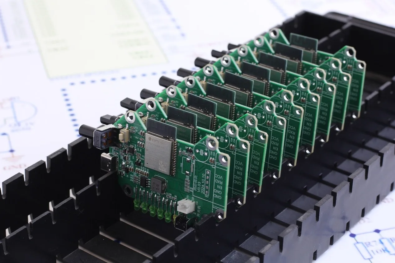 Trial production and delivery of the new generation intelligent measurement terminal for kindergartens by Tongwei Technology